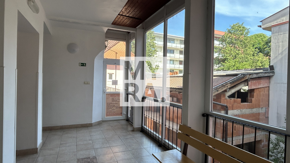 PREDAJ / historickej budovy Weberovho domu v Prešove