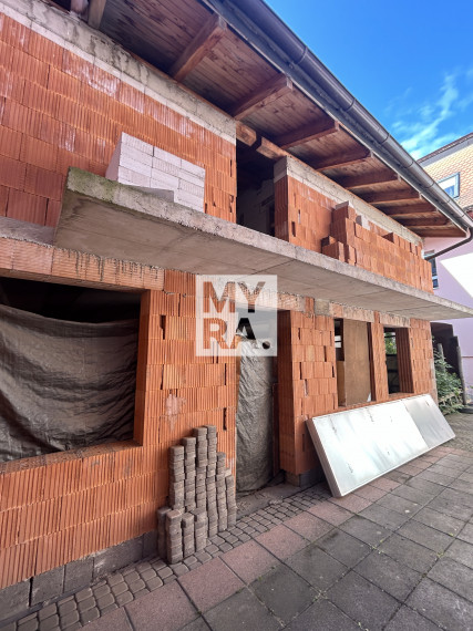 PREDAJ / historickej budovy Weberovho domu v Prešove