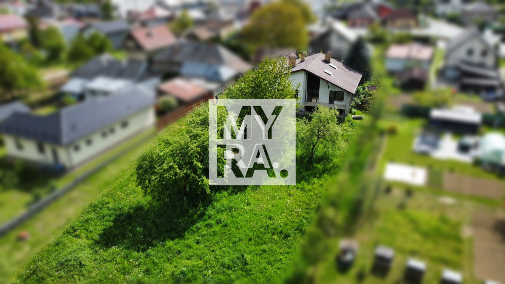 Skolaudovaný, komfortne riešený rodinný dom v štádiu holodom.