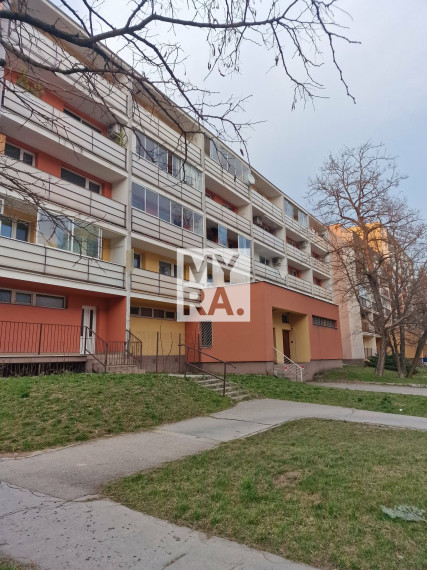 REZERVOVANÝ - 3. izb. byt na najlepšej adrese