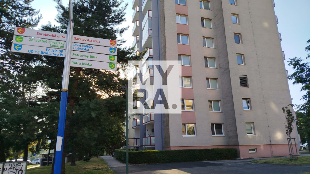 Ponúkame na predaj 2-izbový byt v Bratislave – Dúbravke, ul. Drobného