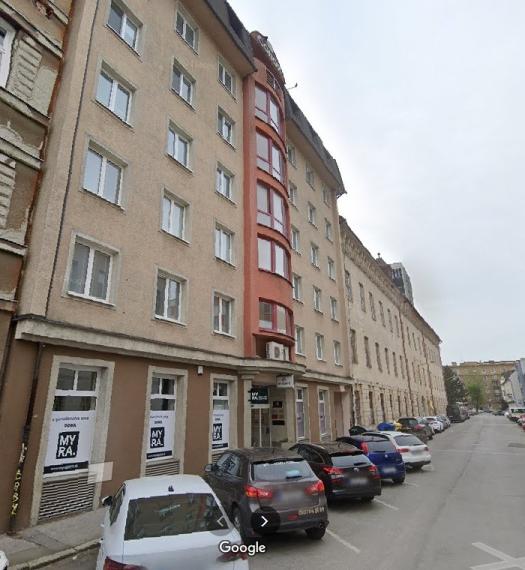 Prenájom 2 kancelárií v budove CONOX na Garbiarskej 5