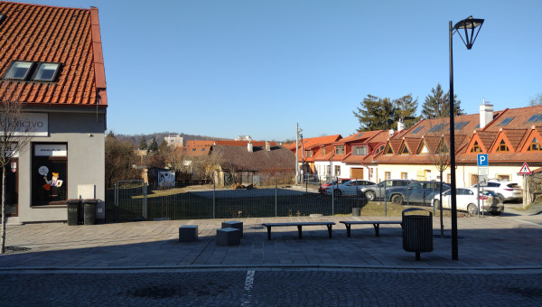 PRENÁJOM PARKOVACÍCH MIEST – Jarková ulica, Prešov
